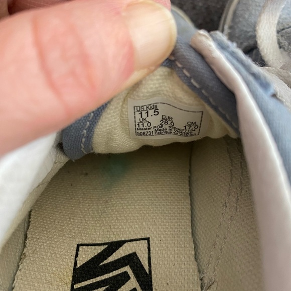 Vans Kids Old Skool V Core Lace Up Sneakers Size 11.5, Dusty Blue, Suede Details - Picture 7 of 12